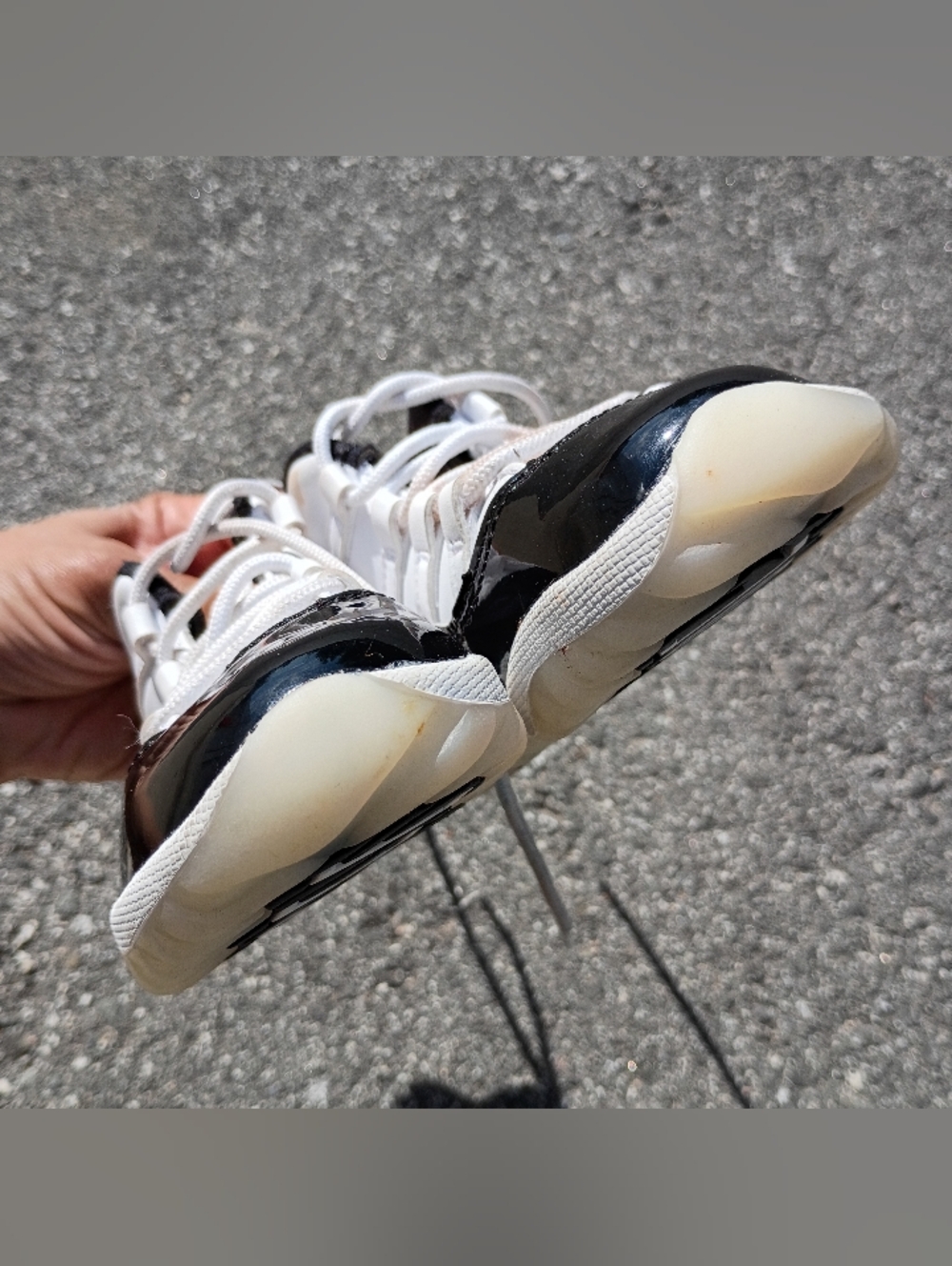 Jordan 11 Retro Toddler 8c White Black Patent Leather Sneaker Shoes - Picture 6 of 7